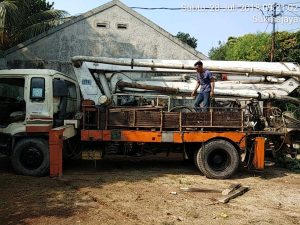 pompa beton mini