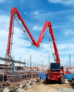 sewa pompa beton super longbom