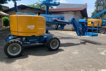Sewa & rental main lift, scissor lift, articulated boom lift di Jakarta, Bandung, Cirebon, Majalengka, Sukabumi, Cianjur, Bogor, Depok, Tangerang, Bekasi & sekitarnya. Artha Konstruksi sediakan unit terawat, operator handal, & harga kompetitif untuk kerja ketinggian aman & efisien. Hubungi Anwar: 0813-1711-6767.