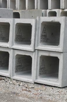 Jual box culvert beton pracetak berkualitas tinggi untuk saluran air & drainase di Jabodetabek. Kuat, efisien, berbagai ukuran. Solusi modern infrastruktur Anda. Hubungi Anwar: 0813-1711-6767.