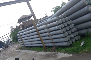 Jual Tiang Listrik Beton SNI & Jasa Pemasangan Profesional di Jakarta, Bogor, Depok, Tangerang, Bekasi (Jabodetabek) & seluruh Jawa Barat. Artha Konstruksi sediakan tiang bulat & kotak berbagai kekuatan, dilengkapi tim ahli pemasangan. Hubungi Anwar: 0813-1711-6767.