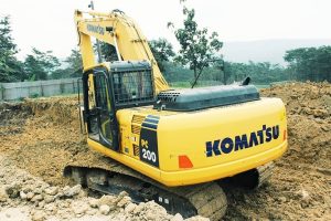 Sewa & rental excavator PC200 (20 ton) di Jakarta, Bandung, Cirebon, Majalengka, Subang, Sukabumi, Cianjur, Bogor, Depok, Tangerang, Bekasi & sekitarnya. Artha Konstruksi sediakan unit terawat, operator handal, & harga kompetitif untuk proyek konstruksi, pertambangan, & perkebunan. Hubungi Anwar: 0813-1711-6767.