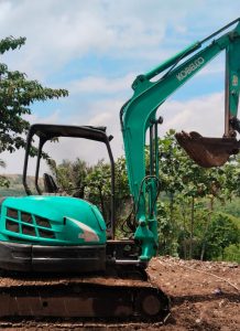 Dapatkan Harga Sewa Alat Berat Excavator PC 45 / PC 55 / PC 75 / PC 100 terbaik dari Artha Konstruksi. Solusi Sewa PC 45 dan excavator mini/sedang yang efisien & aman. Hubungi Anwar: 0813-1711-6767.