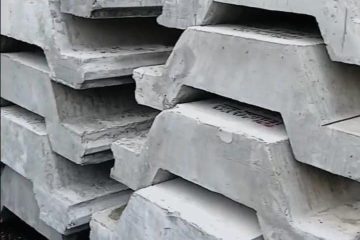 Cari harga sheet pile beton? Artha Konstruksi sediakan berbagai ukuran sheet pile beton tipe flat, W & king pile, lengkap dengan jasa instalasi profesional. Hubungi Anwar: 0813-1711-6767!