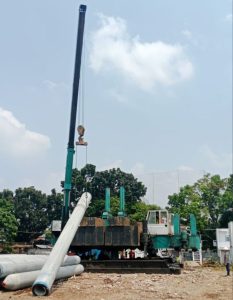 harga sewa alat HSPD Balaraja? Artha Konstruksi tawarkan HSPD 80, 120, 240 ton minim getaran & bising. Solusi pondasi efisien. Hubungi Anwar: 0813-1711-6767!