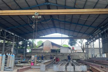 Dapatkan penawaran harga jasa fabrikasi dan erection baja WF per kg dari Artha Konstruksi. Kami menawarkan solusi struktur baja terpadu, presisi, dan terpercaya di Bogor.