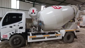 Artha Konstruksi menyediakan beton cor minimix Bogor berkualitas tinggi. Solusi pengecoran efisien untuk proyek Anda. Hubungi kami untuk penawaran terbaik!