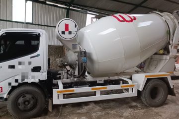 Artha Konstruksi menyediakan beton cor minimix Bogor berkualitas tinggi. Solusi pengecoran efisien untuk proyek Anda. Hubungi kami untuk penawaran terbaik!
